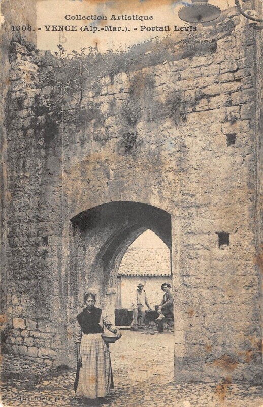 Carte postale ancienne Vence Portail Levis à Vence