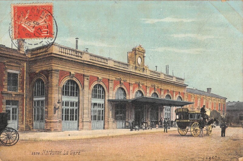 Carte postale ancienne Narbonne La Gare à Narbonne