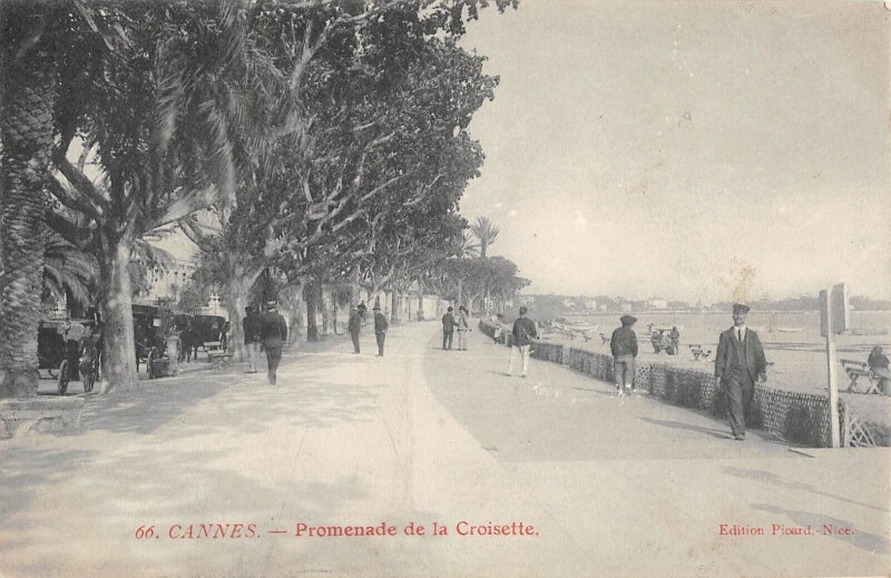 Carte postale ancienne Cannes Promenade De La Croisette à Cannes