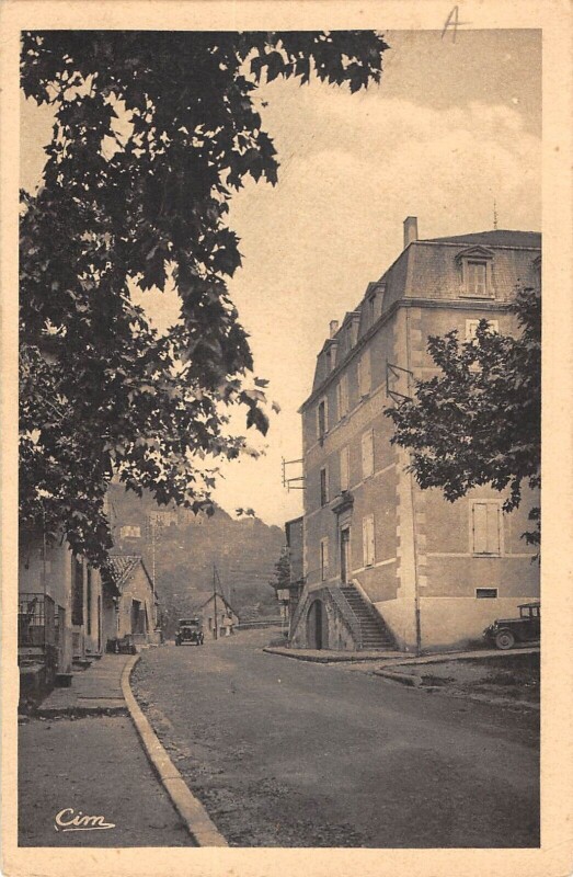 Carte postale ancienne Largentiere Gendarmerie