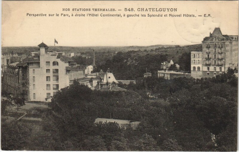 Carte postale ancienne Chatel Guyon Perspective sur le Parc