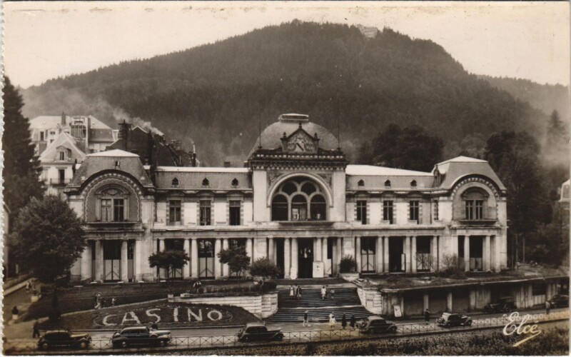 Carte postale ancienne La Bourboule Le Casino à La Bourboule