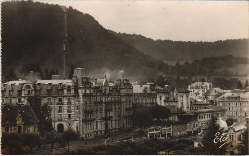 Carte postale ancienne La Bourboule Hotel Metropole à La Bourboule