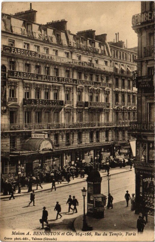 Carte postale ancienne Paris 3e 164-166, Rue du Temple Maison A. Benoiston à Paris 3e