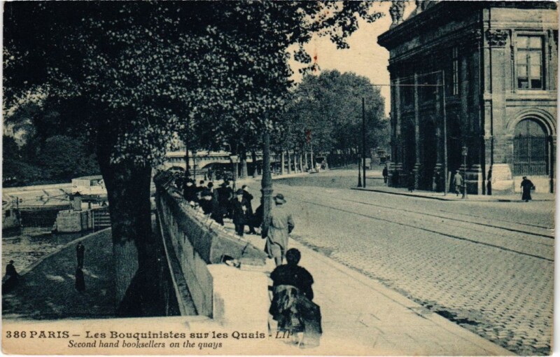 Carte postale ancienne Paris 6e Les Bouquinistes à Paris 6e