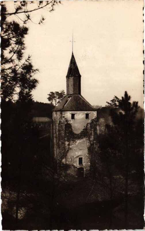 Carte postale ancienne Mimizan-Bourg Vieille Abbaye France à Mimizan