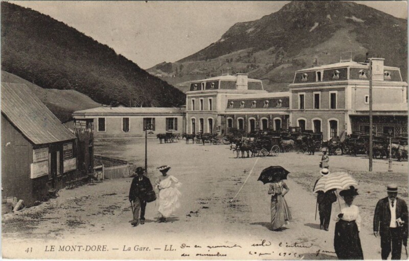 Carte postale ancienne Le Mont Dore La Gare à Mont-Dore