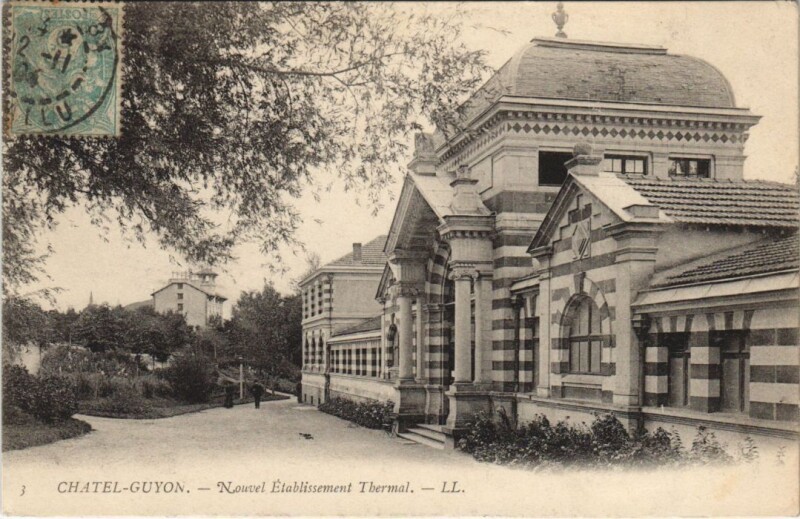 Carte postale ancienne Chatel Guyon Etablissement Thermal