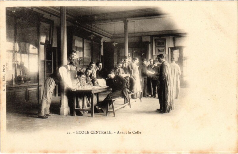 Carte postale ancienne Paris 3e Ecole Centrale avant la Colle à Paris 3e