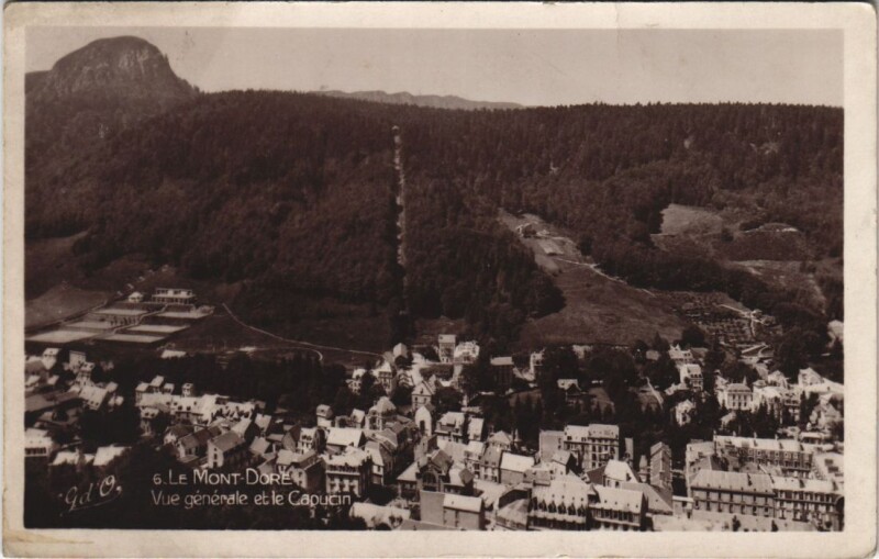Carte postale ancienne Le Mont Dore vue generale à Mont-Dore