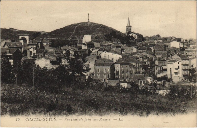 Carte postale ancienne Chatel Guyon vue generale à Châtel-Guyon