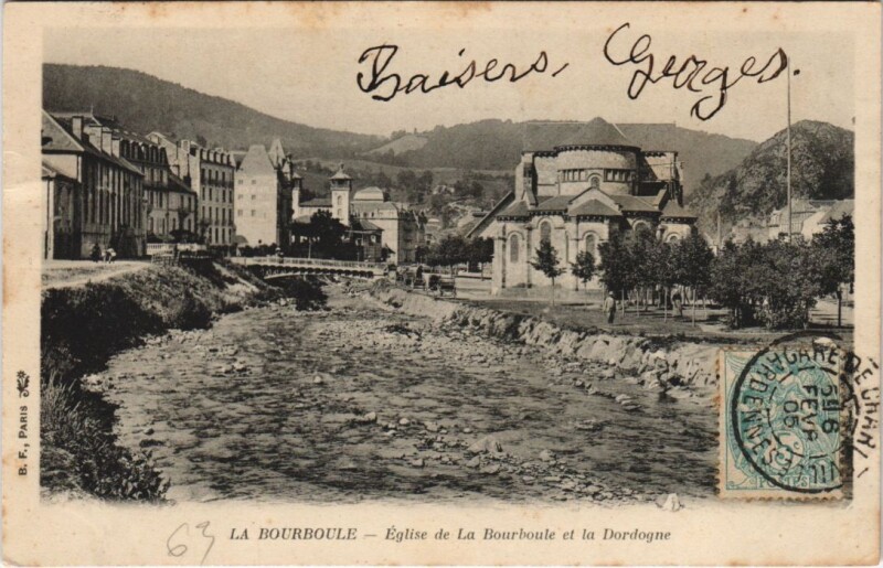 Carte postale ancienne La Bourboule Eglise de La Bourboule à La Bourboule