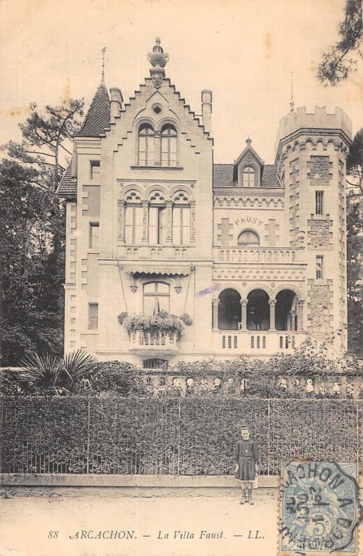 Carte postale ancienne Arcachon La Villa Faust à Arcachon