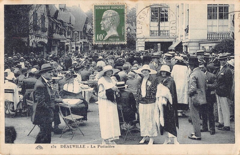 Carte postale ancienne Deauville La Potiniere à Deauville
