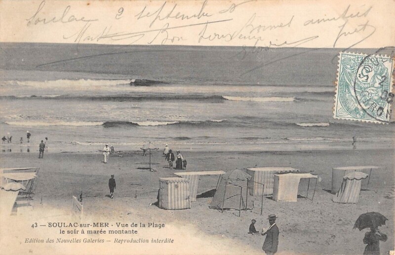Carte postale ancienne Soulac Sur Mer Vue De La Plage Le Soir A Maree Montante à Soulac-sur-Mer