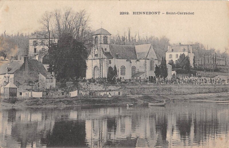 Carte postale ancienne Hennebont Saint Carradec à Hennebont