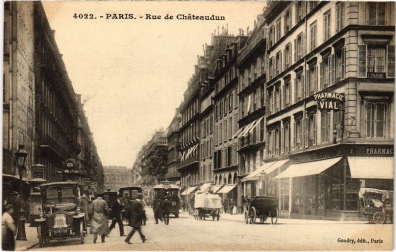 Carte postale ancienne Paris 9e Rue de Chateaudun ed. Gondry à Paris 9e