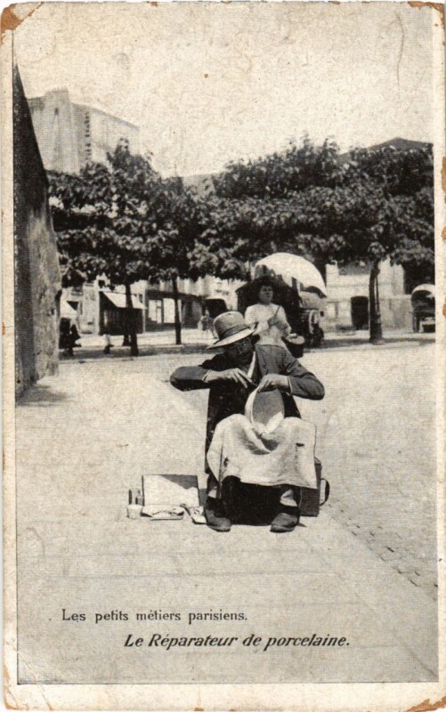 Carte postale ancienne Paris Petits Metiers le Reparateur de porcelaine