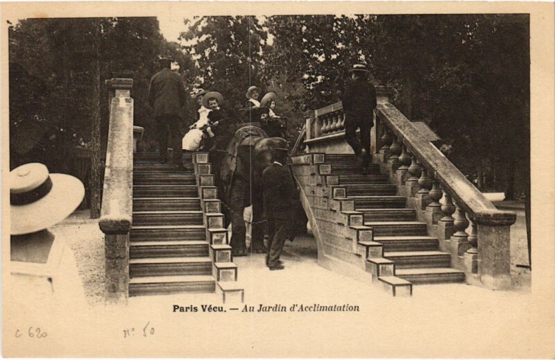 Carte postale ancienne Au Jardin d'Acclimatation à Neuilly-sur-Seine