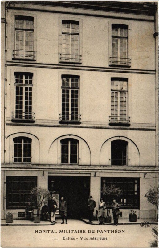Carte postale ancienne Paris 5e Hopital Militaire du Pantheon à Paris 5e