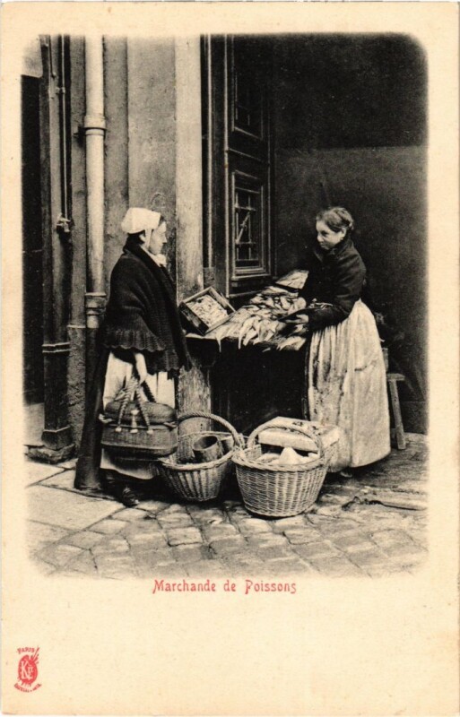 Carte postale ancienne Paris Petits Metiers la marchande de poisson
