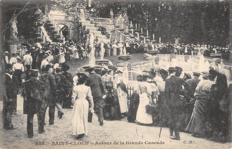 Carte postale ancienne Saint Cloud Autour De La Grande Cascade à Saint-Cloud