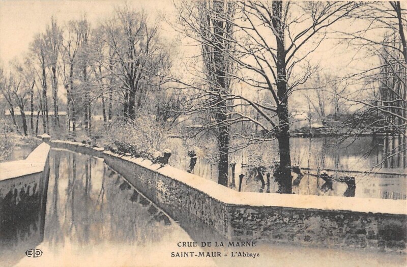 Carte postale ancienne Saint Maur Crue Marne L'Abbaye