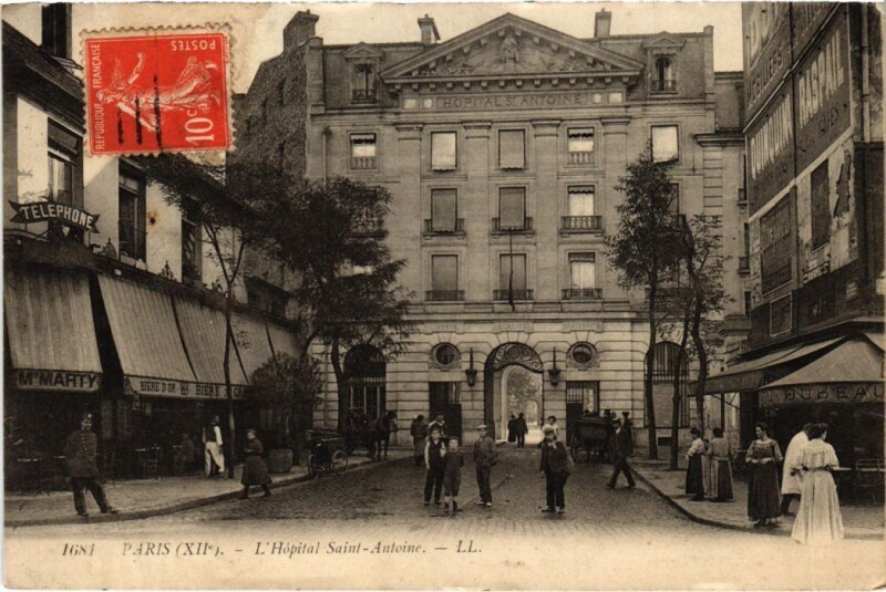 Carte postale ancienne Paris 12e Hopital st-Antoine Nd Phot à Paris 12e