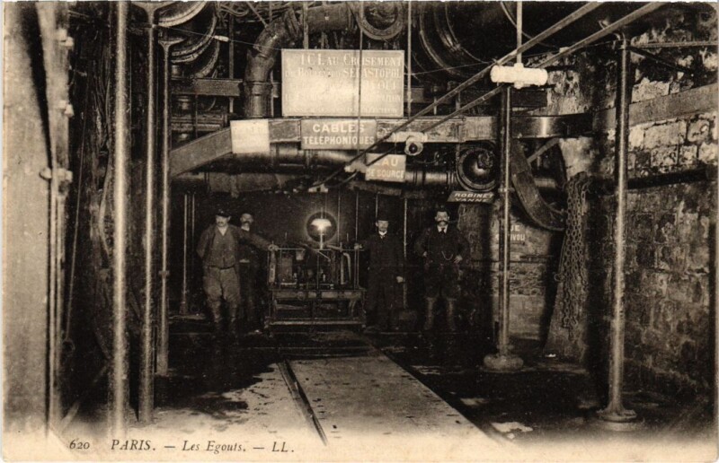 Carte postale ancienne Paris Souterrain Les Egouts
