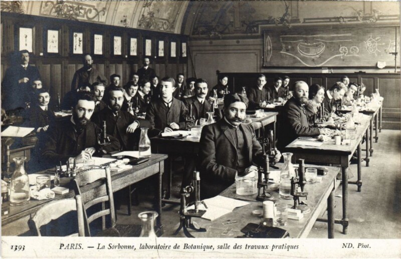 Carte postale ancienne Paris 5e la Sorbonne laboratoire de Botanique à Paris 5e