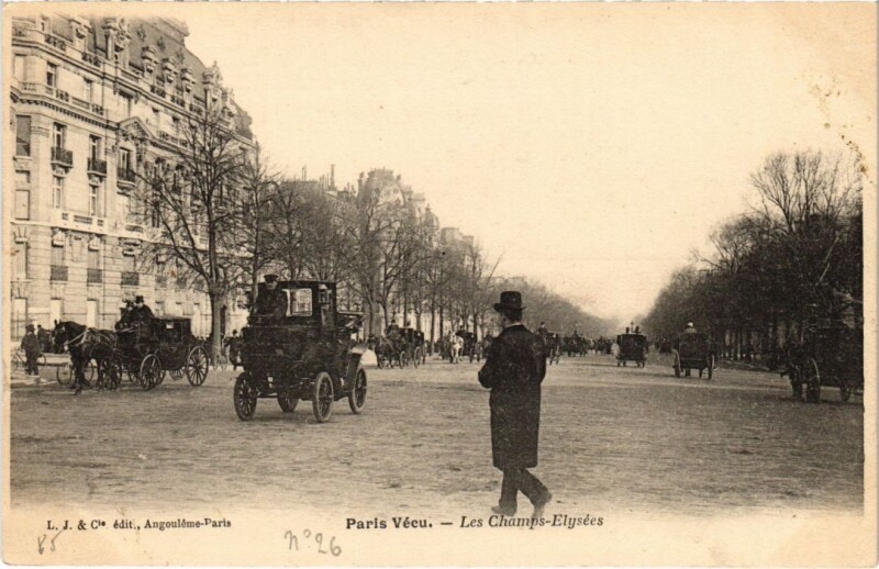 Carte postale ancienne Paris Vecu. Les Champs Elysees