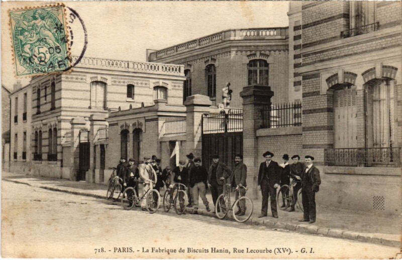 Carte postale ancienne La Fabrique de Biscuits Hanin, Rue Lecourbe à Paris 15e