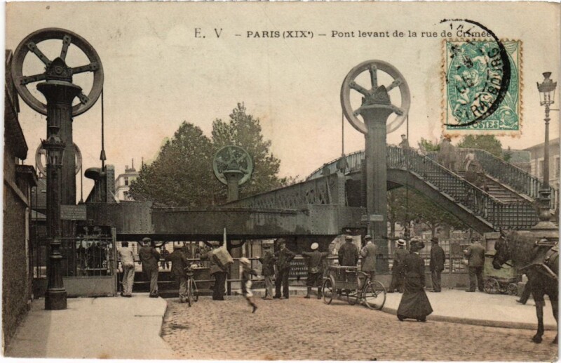 Carte postale ancienne Pont levant de la rue de Crimée à Paris 19e