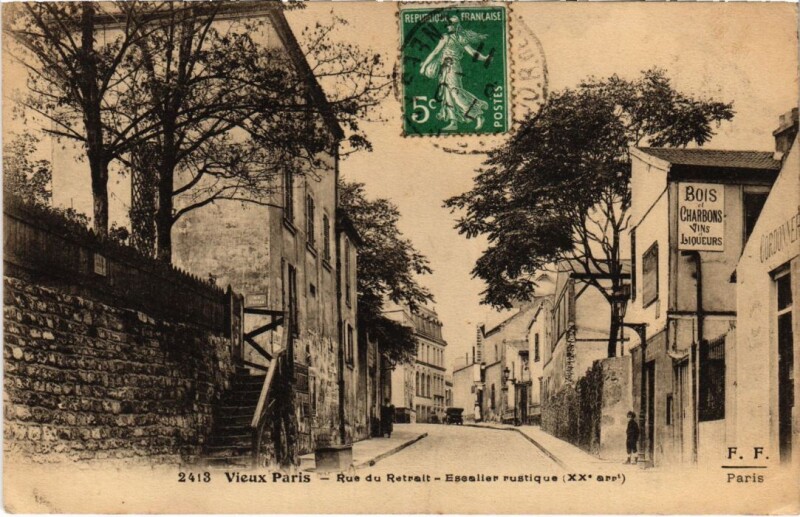 Carte postale ancienne Rue du Retrait - Escalier rustique à Paris 20e