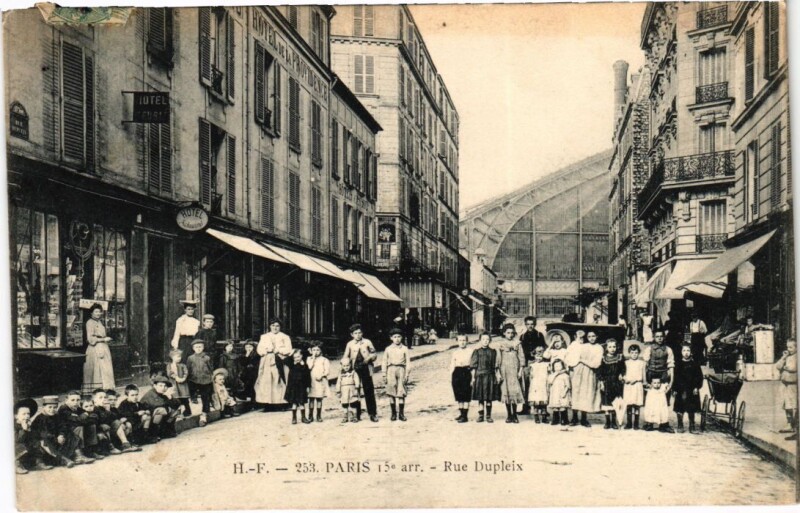 Carte postale ancienne Rue Dupleix à Paris 15e