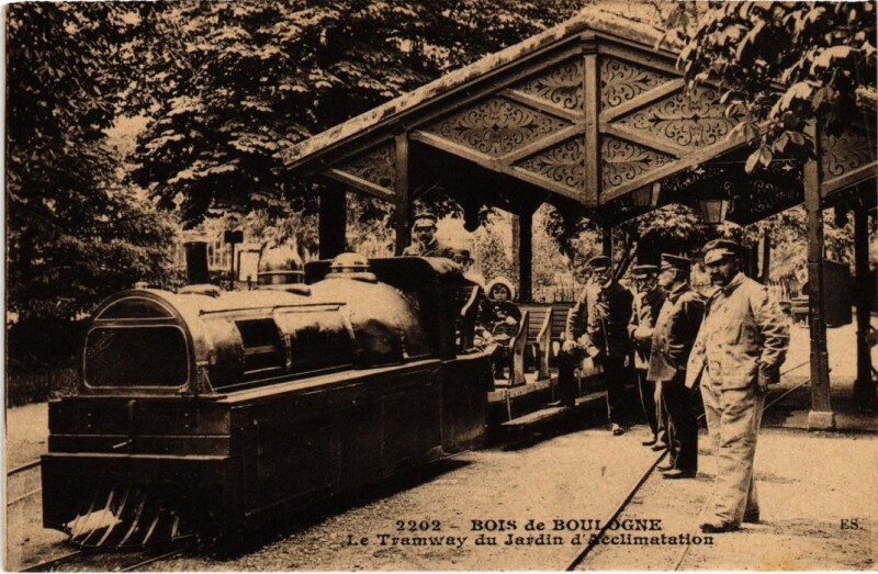 Carte postale ancienne Bois de Boulogne - Le Tramway du Jardin d'Acclimatation à Neuilly-sur-Seine