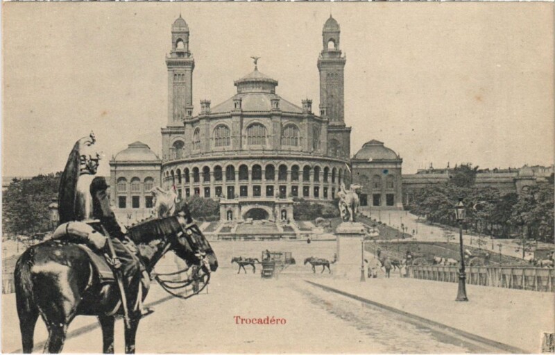 Carte postale ancienne Trocadéro à Paris 7e