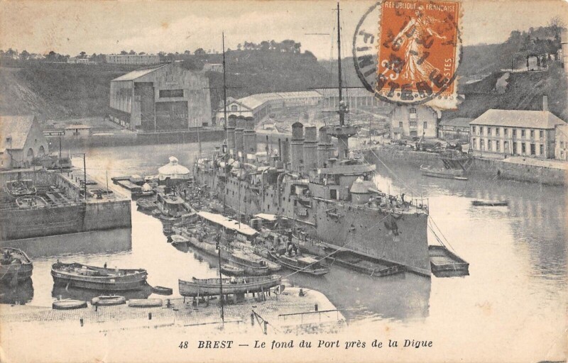 Carte postale ancienne Brest - Le fond du Port pres de la Digue à Brest