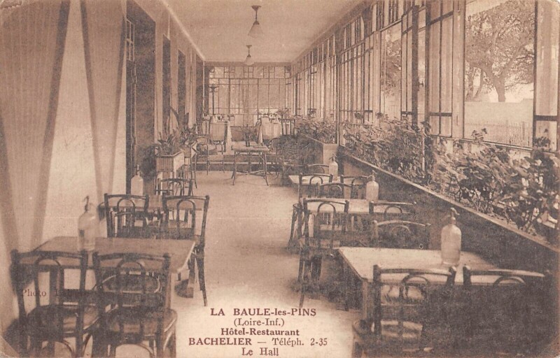 Carte postale ancienne La Baule Hotel Restaurant Bachelier