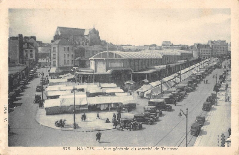 Carte postale ancienne Nantes Vue Generale Du Marche De Talensac à Nantes