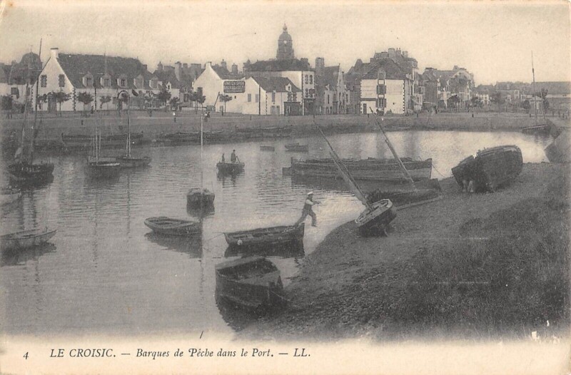 Carte postale ancienne Le Croisic Barques De Peche au Croisic