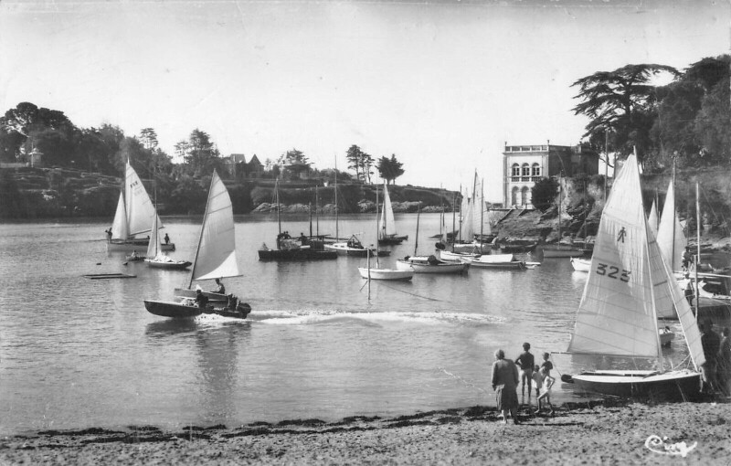 Carte postale ancienne Pornic Plage Du Chateau à Pornic