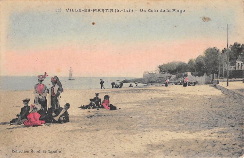 Carte postale ancienne Ville Es Martin Un Coin De La Plage