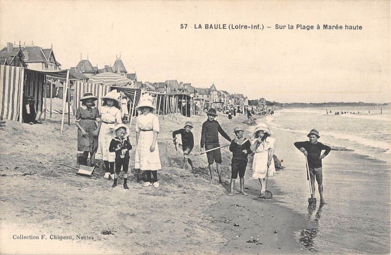 Carte postale ancienne La Baule Sur La Plage A Maree Haute