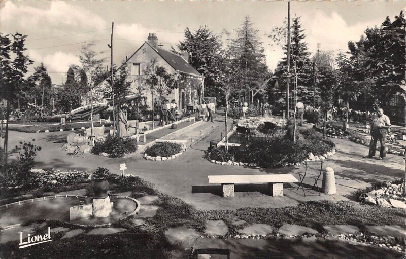 Carte postale ancienne Angers La Chanterie Golf Miniature à Angers