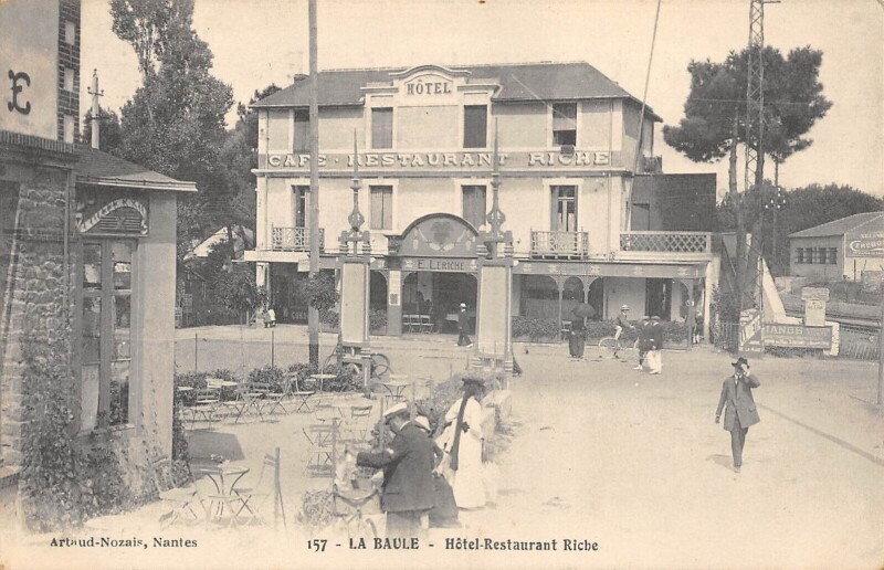 Carte postale ancienne La Baule Hotel Restaurant Riche
