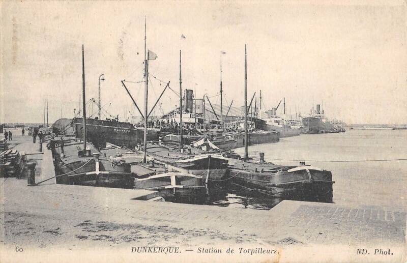 Carte postale ancienne Dunkerque Station Des Torpilleurs à Dunkerque