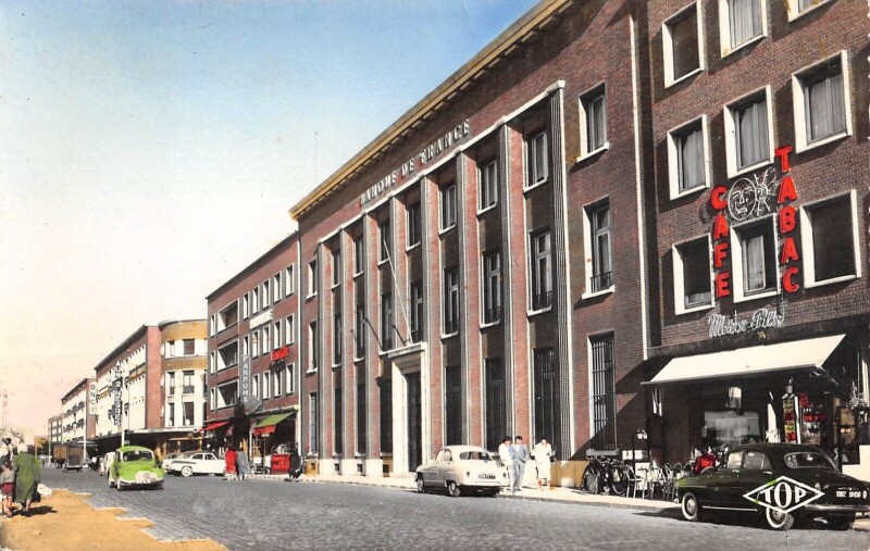 Carte postale ancienne Dunkerque Place Jean Bart Et Cote Sud à Dunkerque