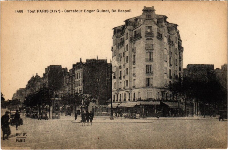 Carte postale ancienne Carrefour Edgar Quinet, Boulevard Raspail à Paris 14e
