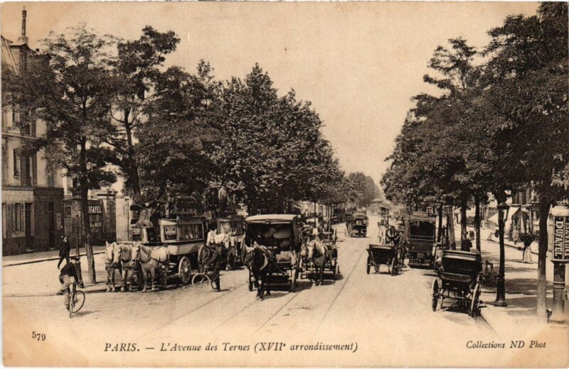 Carte postale ancienne L'Avenue des Ternes à Paris 17e